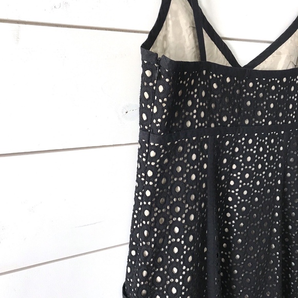 Susana Monaco Black Eyelet V-Neck Cocktail Dress - Picture 7 of 8